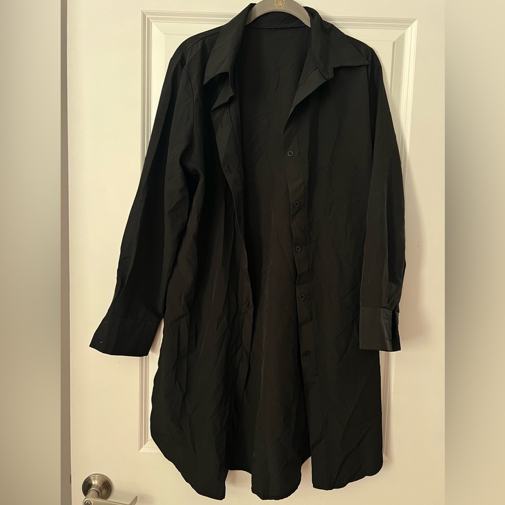 Women’s button-down black shirt - XL